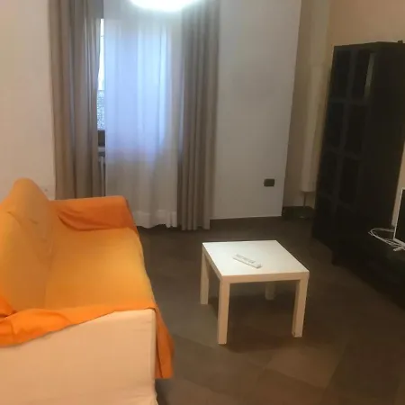 Casalhouse * Brindisi